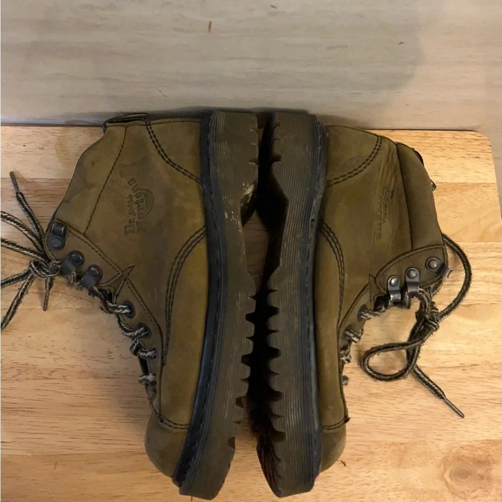 Vintage Dr. Martens Youth 8287 AirWair Lace-Up Boots